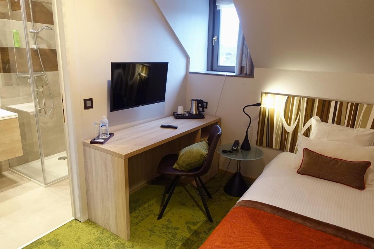 Hotel Du Parc อัธ ภายนอก รูปภาพ